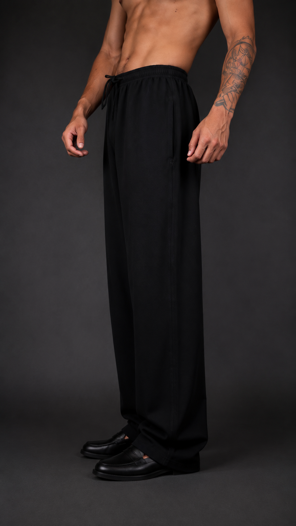 BASIC BLACK BAGGY PANTS